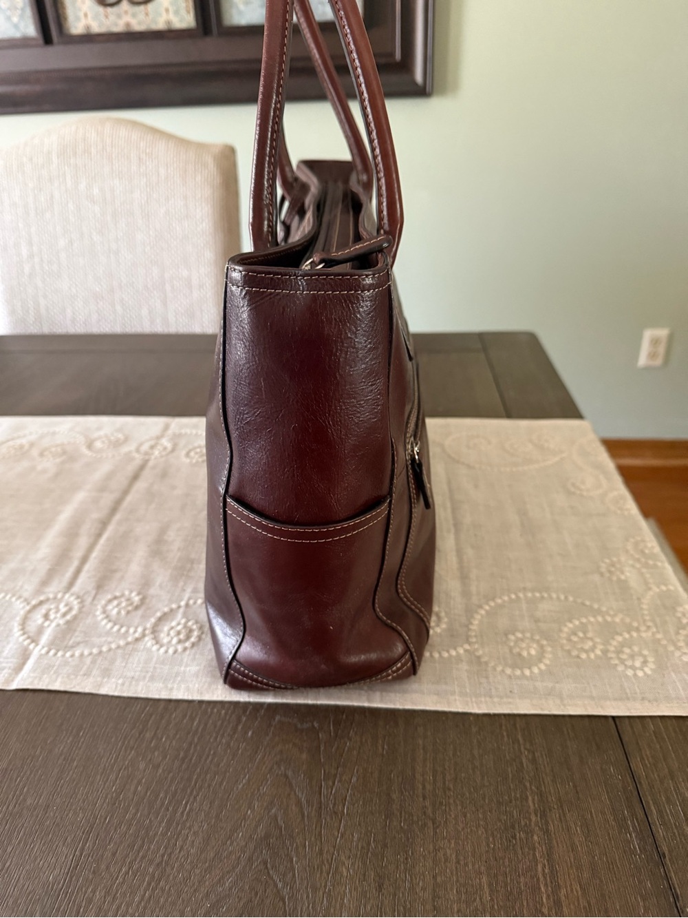 Fossil Large Brown Leather Tote Handbag MSRP $230 - Picture 4 of 8